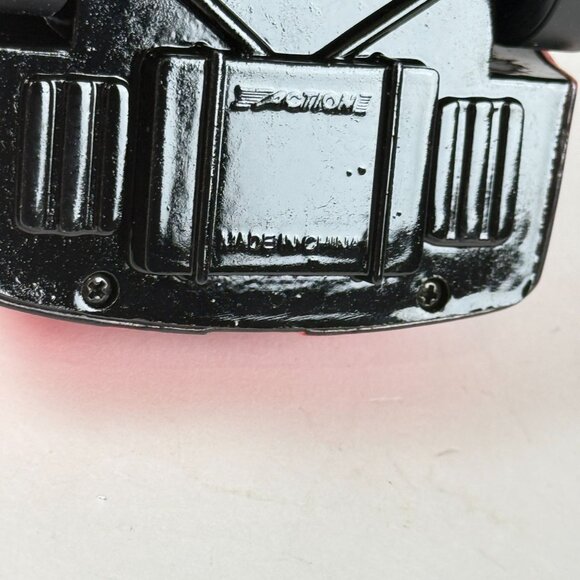 Nascar 1997 Diecast Gargoyles 1:24 Scale Stock Car Pontiac Car #1 Randy LaJoie - Picture 9 of 10